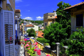 Charming Apartment 2 min from the Beach